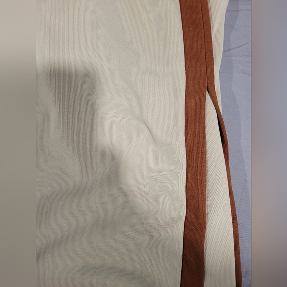 Beige and Brown Tracksuit Set. New. Size L. - Picture 8 of 8